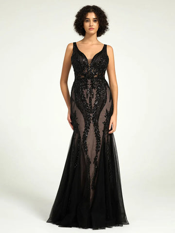 Carlyna Black Prom Dresses UK | Elegant & Stylish Gowns | Free UK Delivery Carlyna UK Carlyna Black Prom Dresses UK | Elegant & Stylish Gowns | Free UK Delivery Carlyna UK