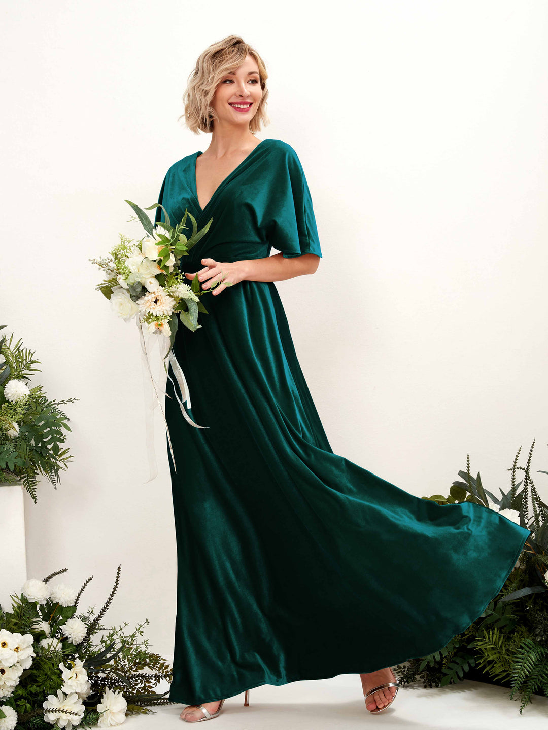 Velvet Bridesmaid Dresses UK - Luxurious & Elegant Styles | Carlyna.co.uk   Carlyna UK