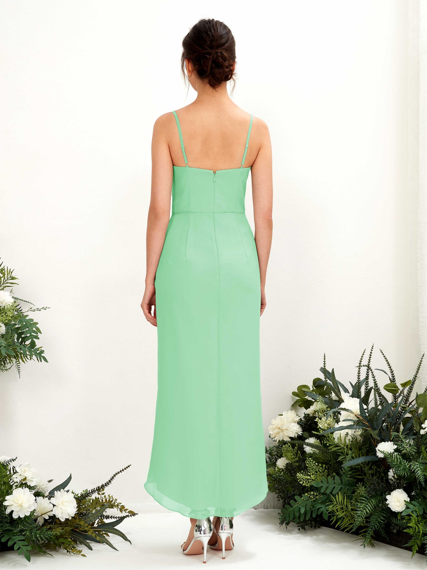 Spaghetti-straps V-neck Sleeveless Chiffon Bridesmaid Dress - Mint Green (81221322)#color_mint-green