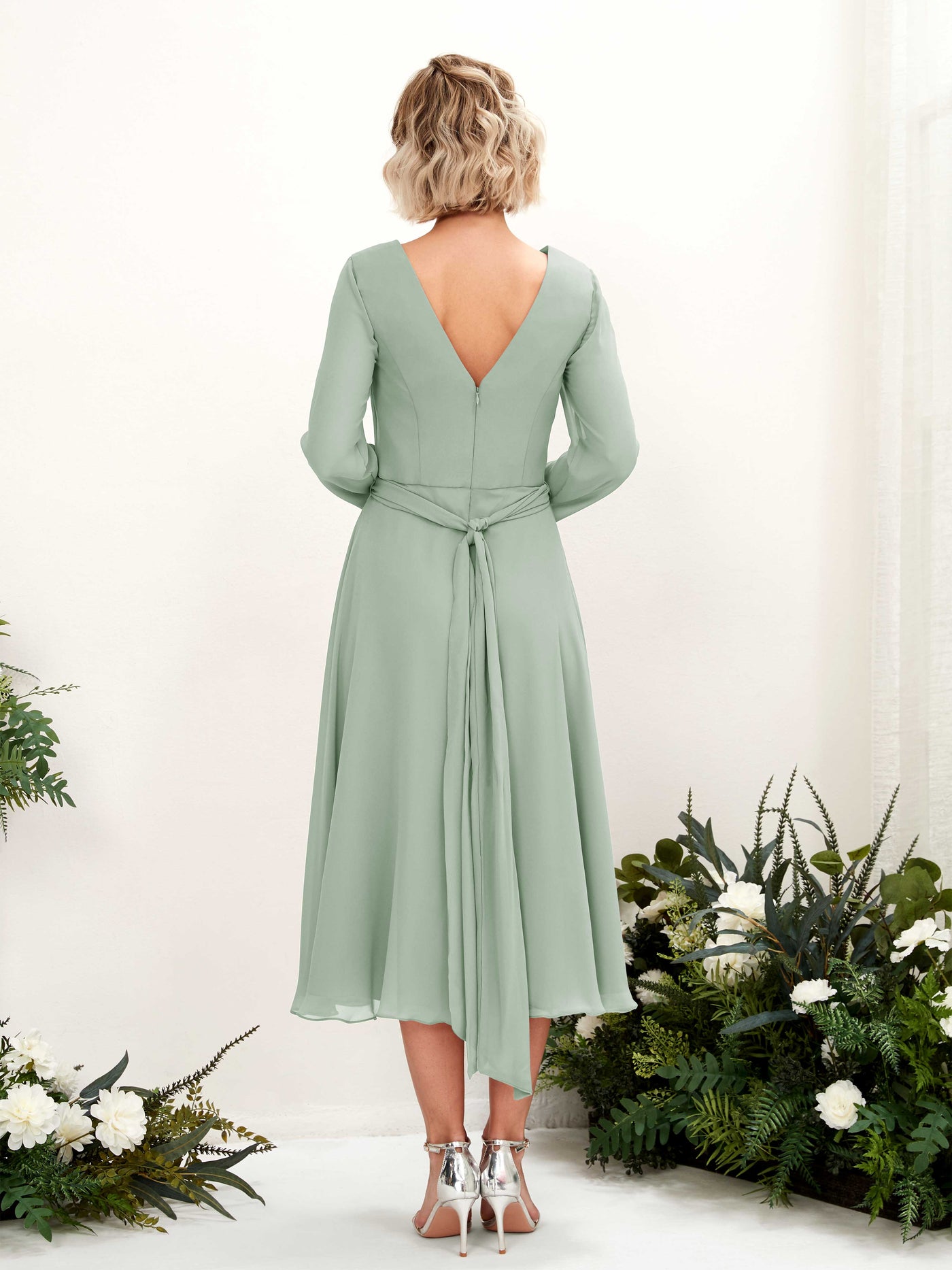 V-neck Long Sleeves Chiffon Bridesmaid Dress - Sage Green (81223305)#color_sage-green