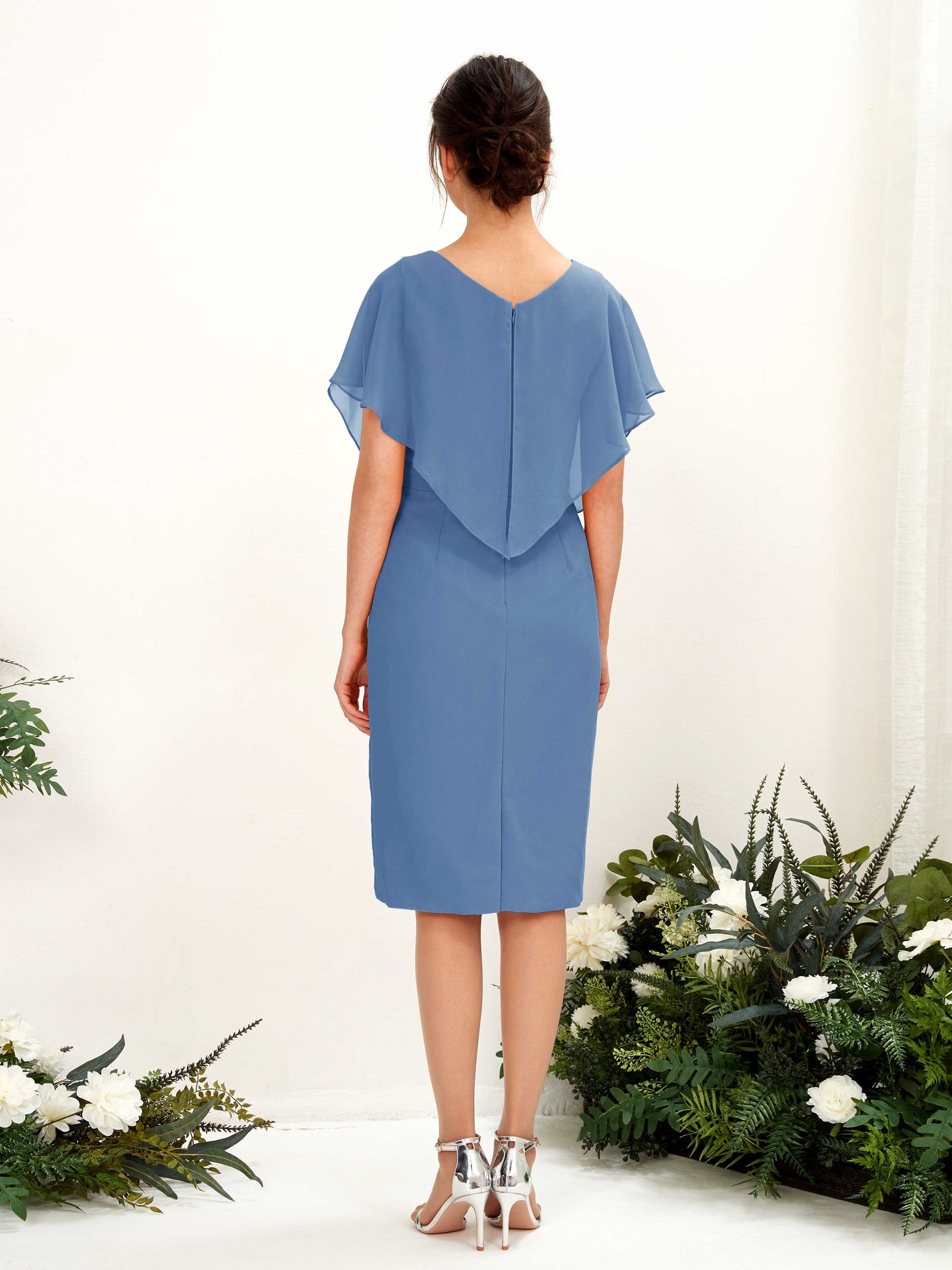 V-neck Short Sleeves Chiffon Bridesmaid Dress - Dusty Blue (81222210)#color_dusty-blue