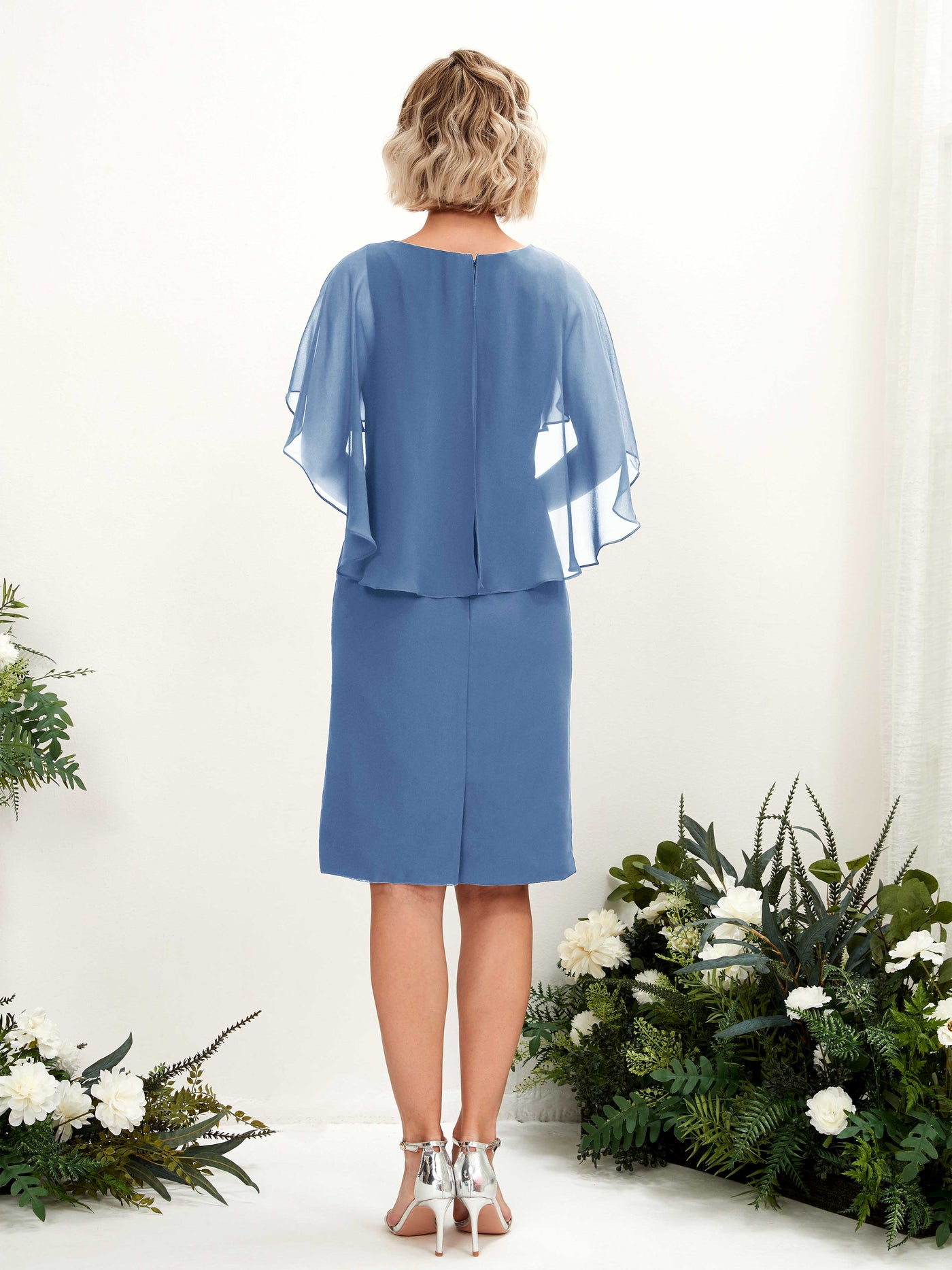 V-neck Short Sleeves Chiffon Bridesmaid Dress - Dusty Blue (81224010)#color_dusty-blue