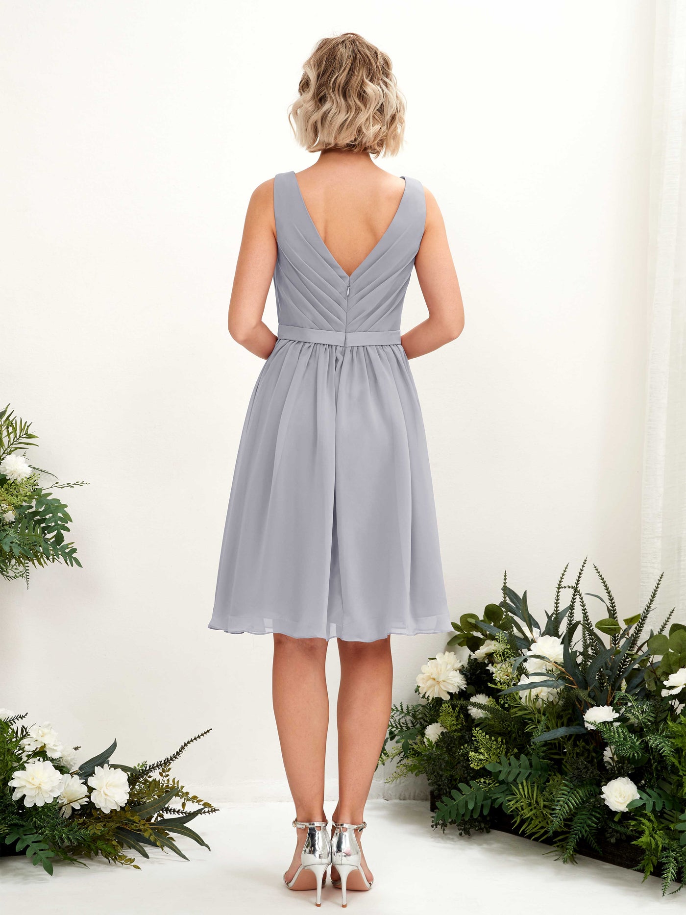 V-neck Sleeveless Chiffon Bridesmaid Dress - Dusty Lavender (81224803)#color_dusty-lavender
