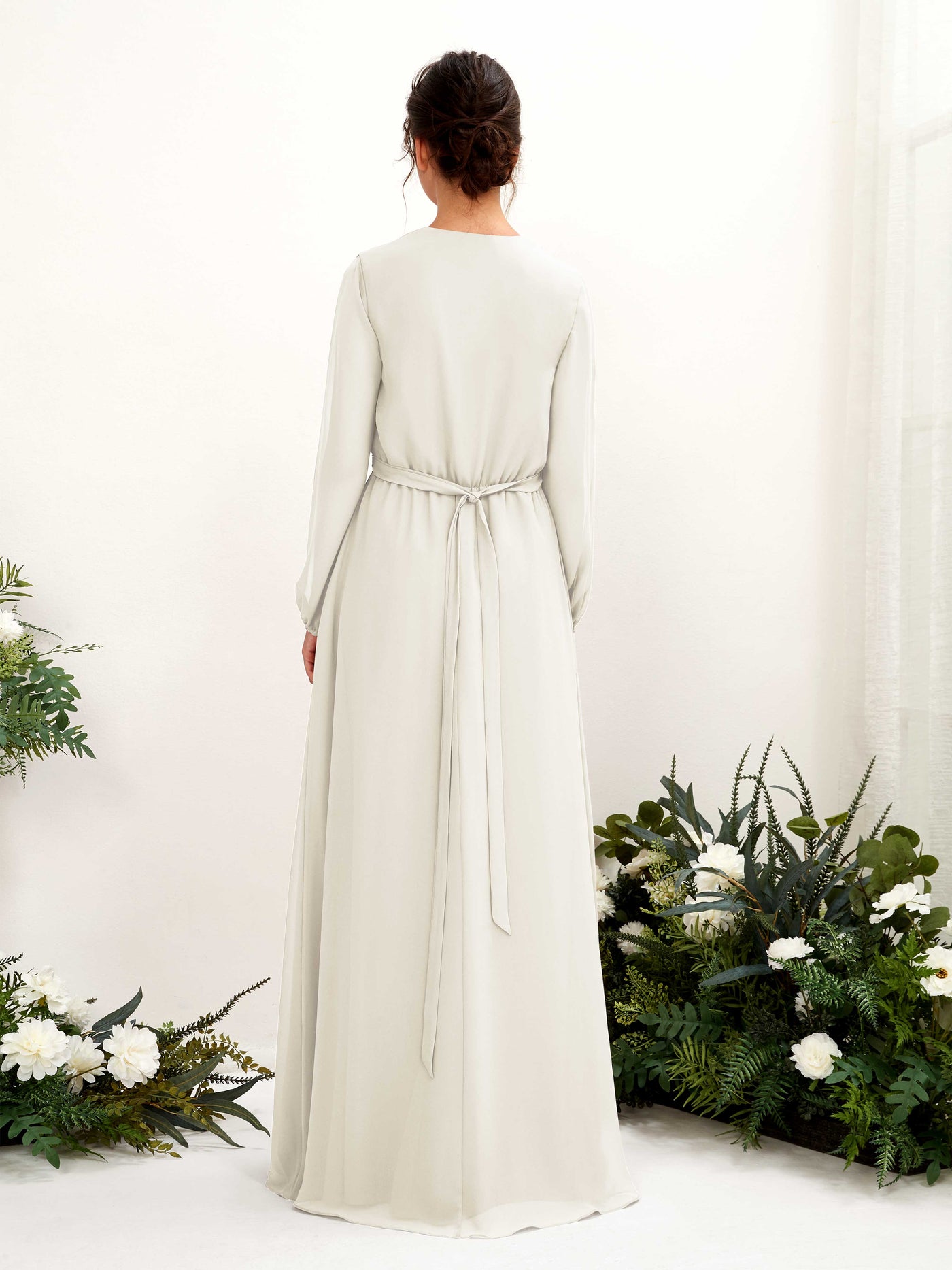 V-neck Long Sleeves Chiffon Bridesmaid Dress - Ivory (81223226)#color_ivory