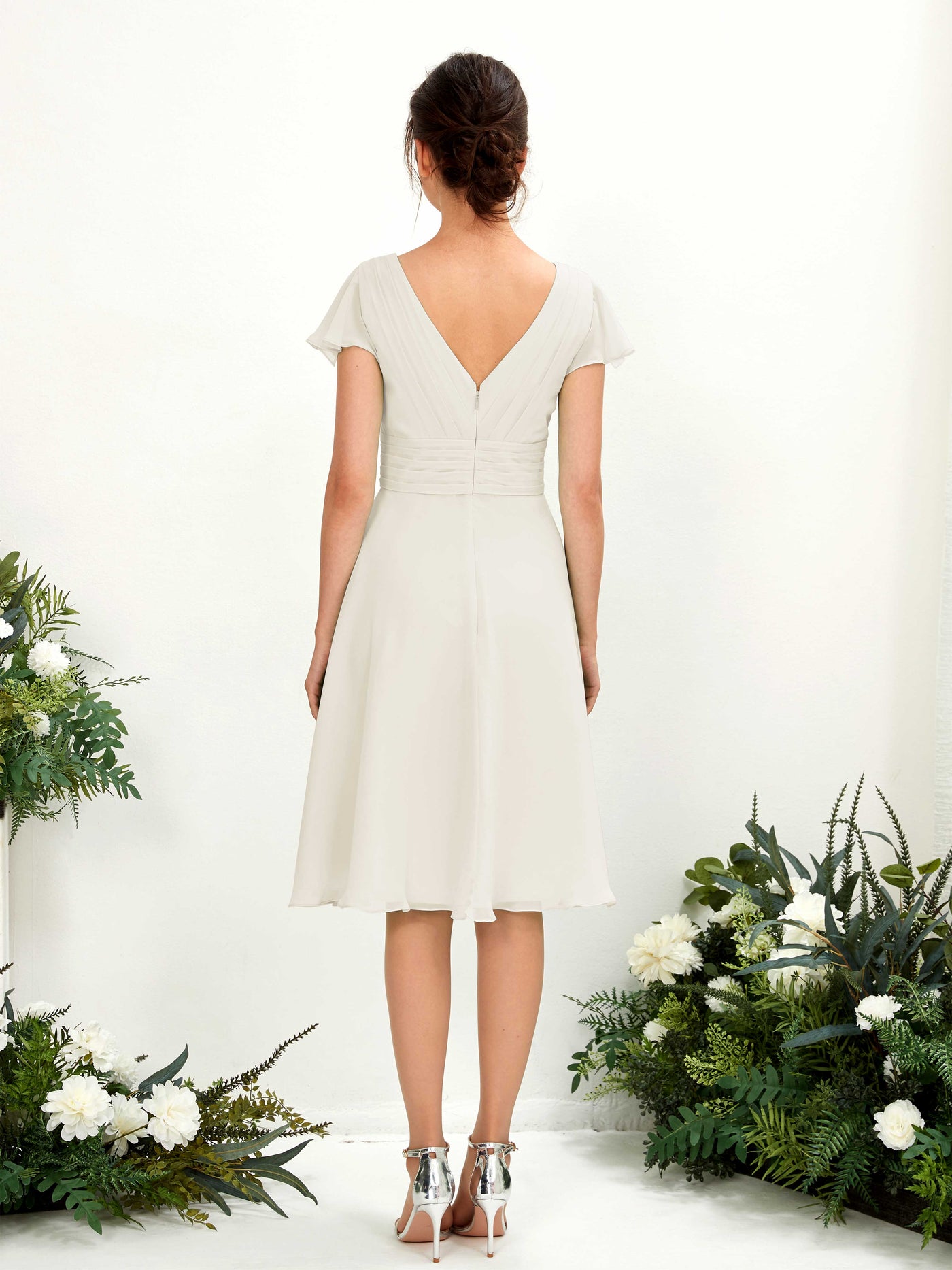 V-neck Short Sleeves Chiffon Bridesmaid Dress - Ivory (81220226)#color_ivory
