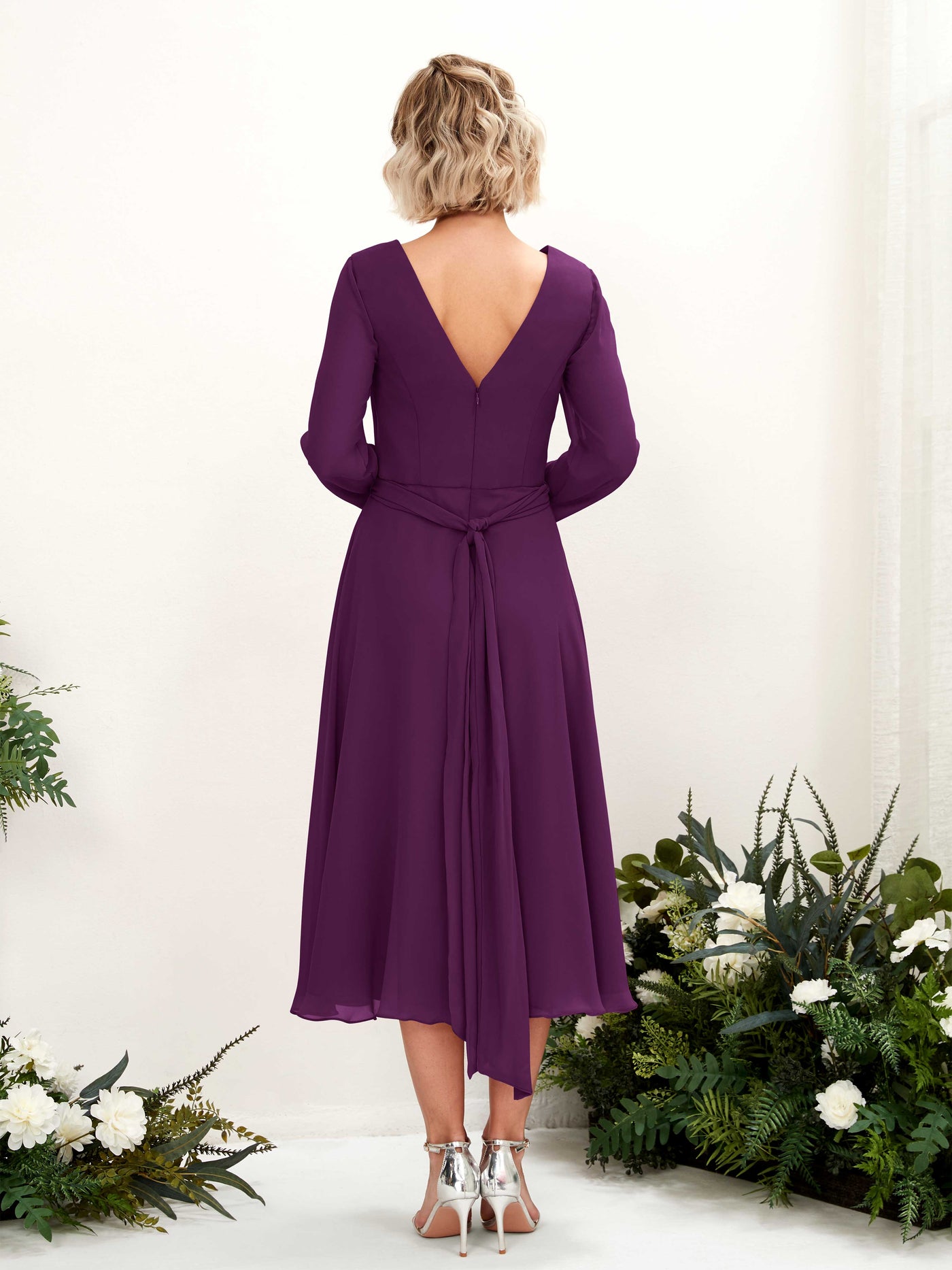 V-neck Long Sleeves Chiffon Bridesmaid Dress - Grape (81223331)#color_grape