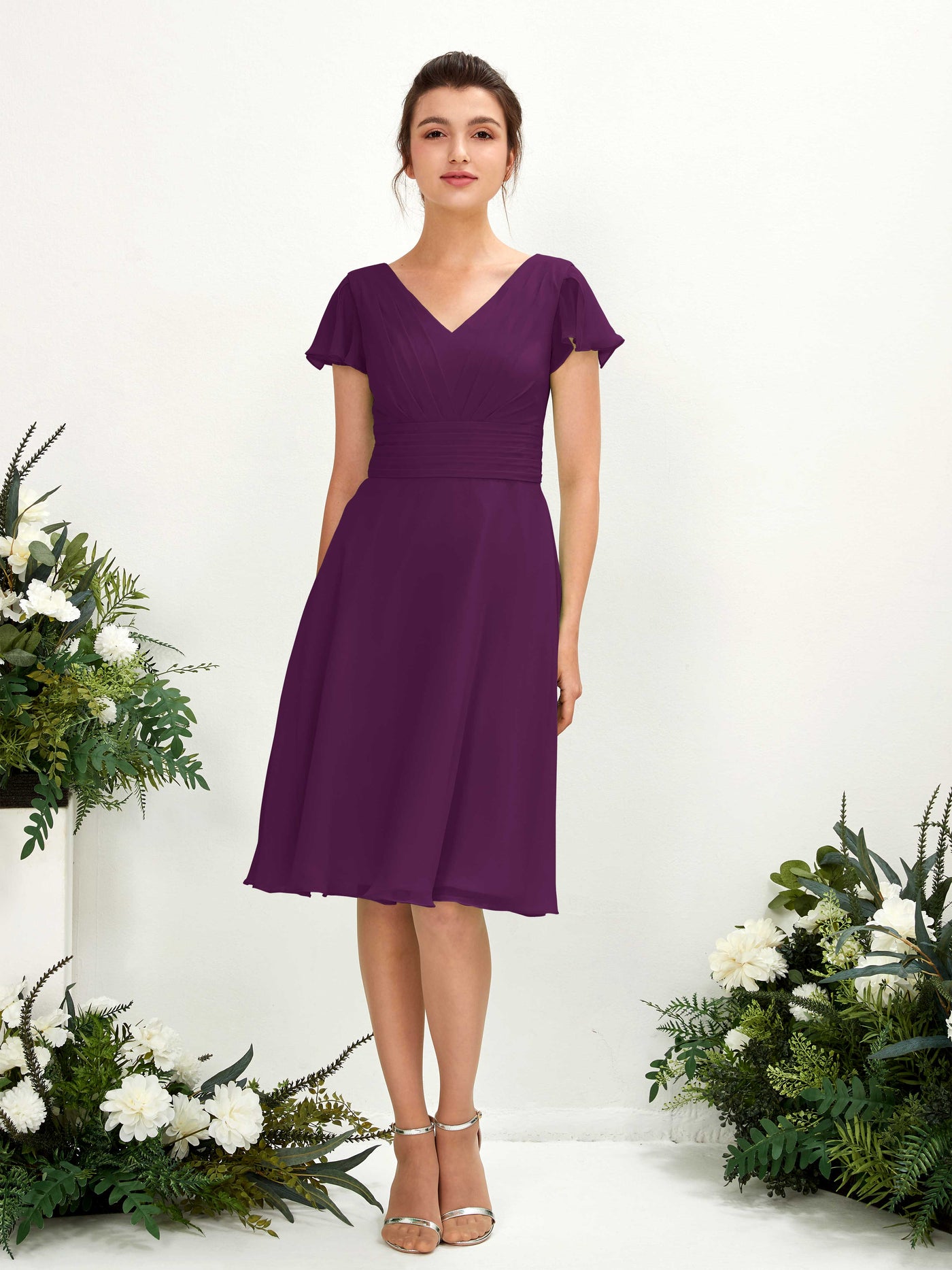 V-neck Short Sleeves Chiffon Bridesmaid Dress - Grape (81220231)#color_grape